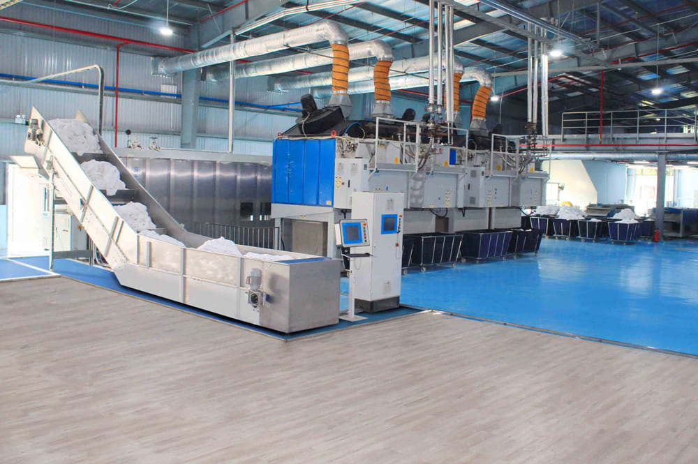Hệ Thống Máy Giặt Con Rồng Trong Giặt Ủi Công Nghiệp
