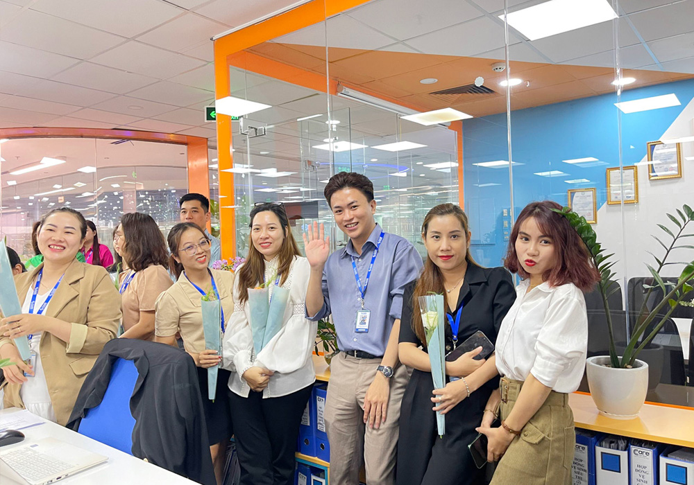 nha-may-ecowash-hcm-to-chuc-su-kien-8-thang-3