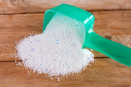 Methods of Detergent Residue Removal from Fabrics